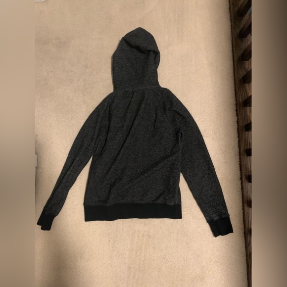 roots hoodie - Picture 2 of 3